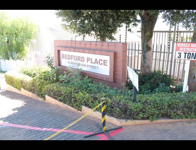 3 BEDROOM TOWNHOUSE FOR SALE IN BEDFORD GARDENS